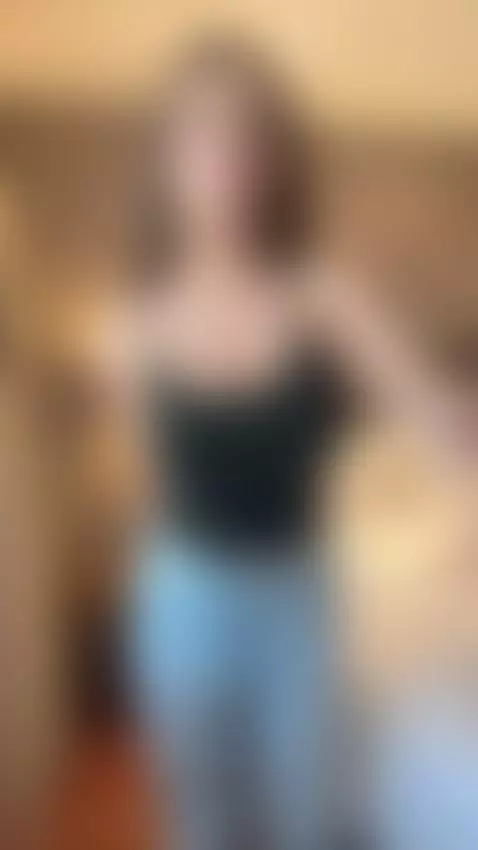 Hot clip — intense and ready. Watch full content on my page by miaroseee