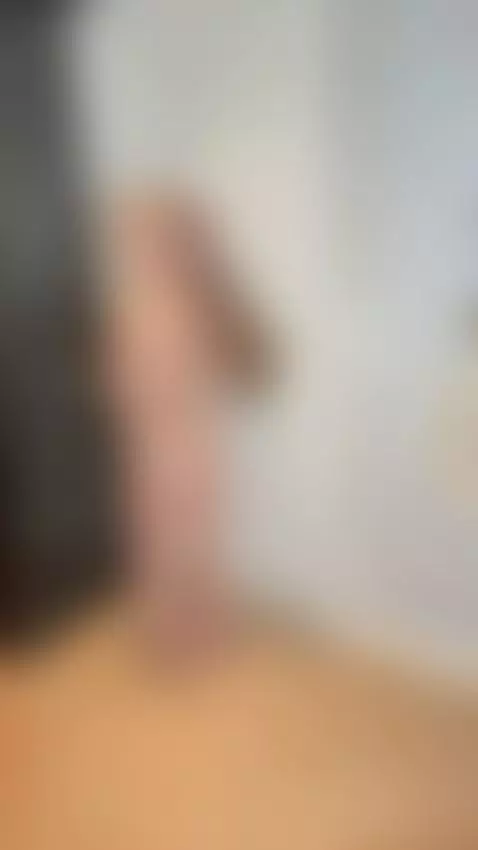 Hot clip — sultry and ready. Watch full content on my page by miaroseee