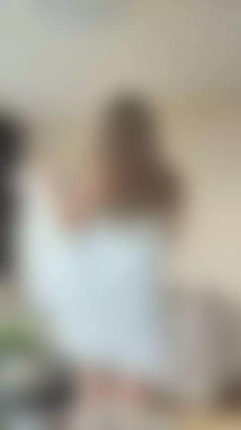 Hot clip — sultry and ready. Watch full content on my page by miaroseee