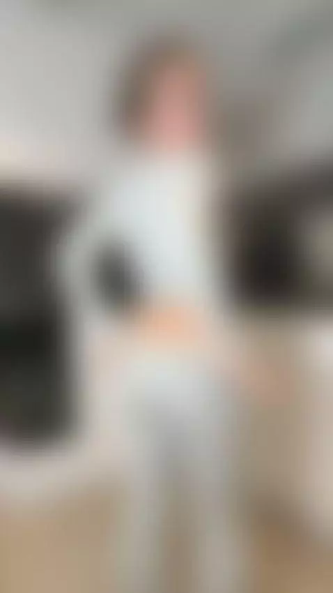 18+ Teeny bares juicy nude ass in kitchen tease. by miaroseee