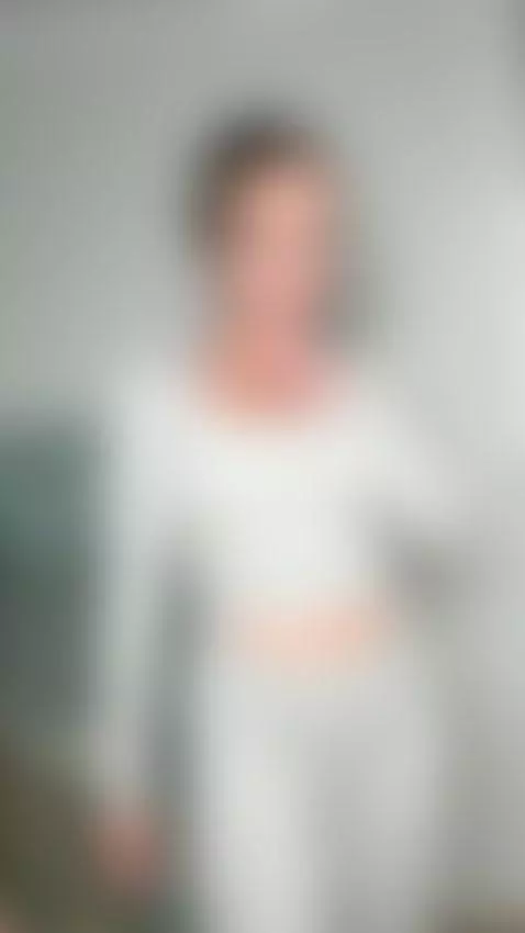 18+ Sexy teen's tight ass in gray leggings tease. by miaroseee