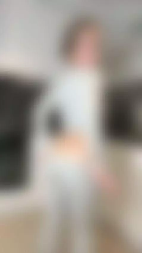 18+ Sexy bare ass tease in kitchen. by miaroseee