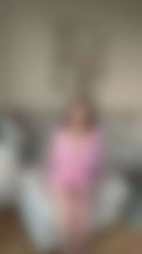 18+ Sexy nude tits and bare ass tease. by miaroseee