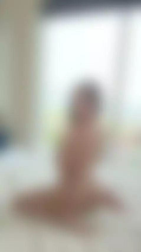 18+ Sexy nude ass arched on hotel bed. by miaroseee