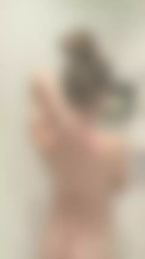 18+ Sexy nude ass glistening in steamy shower. by miaroseee