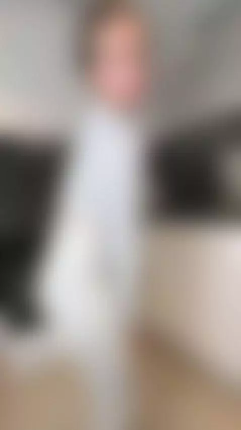 18+ Young sexy ass in tight gray sweats. by miaroseee