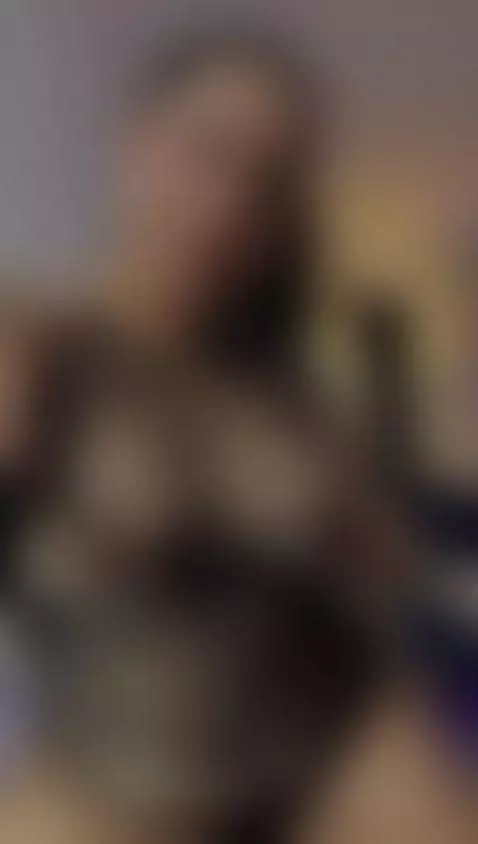 !ONLINE¡ by chantal-priston