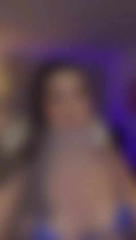 !ONLINE¡ by chantal-priston