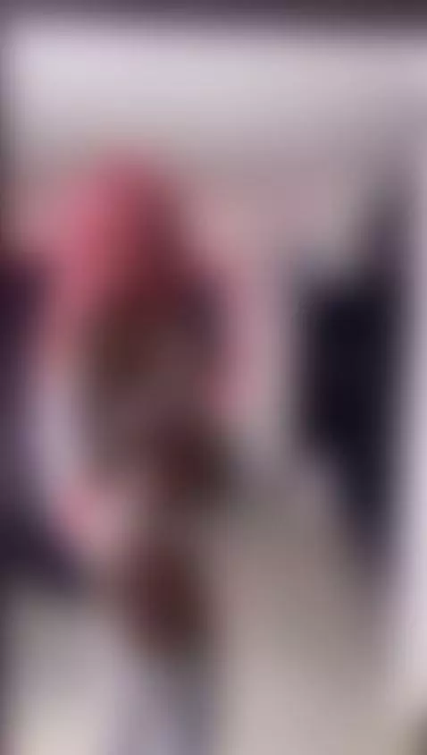 Enjoy my bouncing ass! 🔥 by khloe-leroy