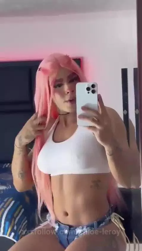 online love by khloe-leroy