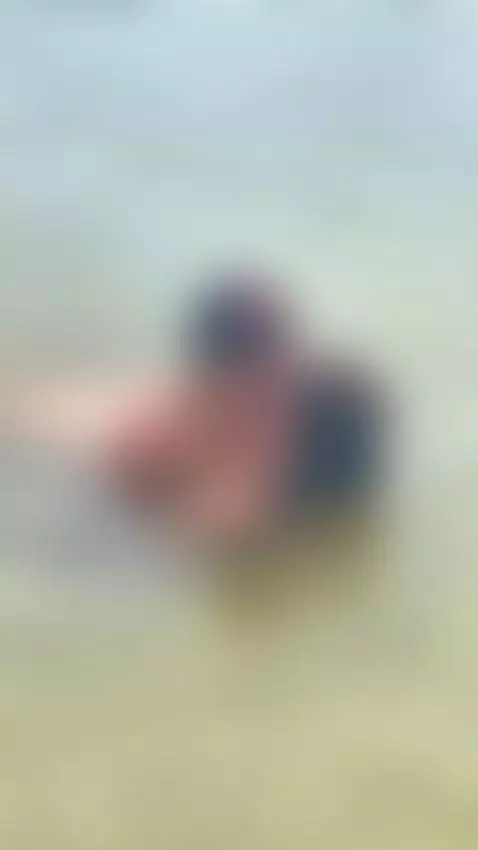 juGando everyone was looking at us hahaha by bamby-lovense