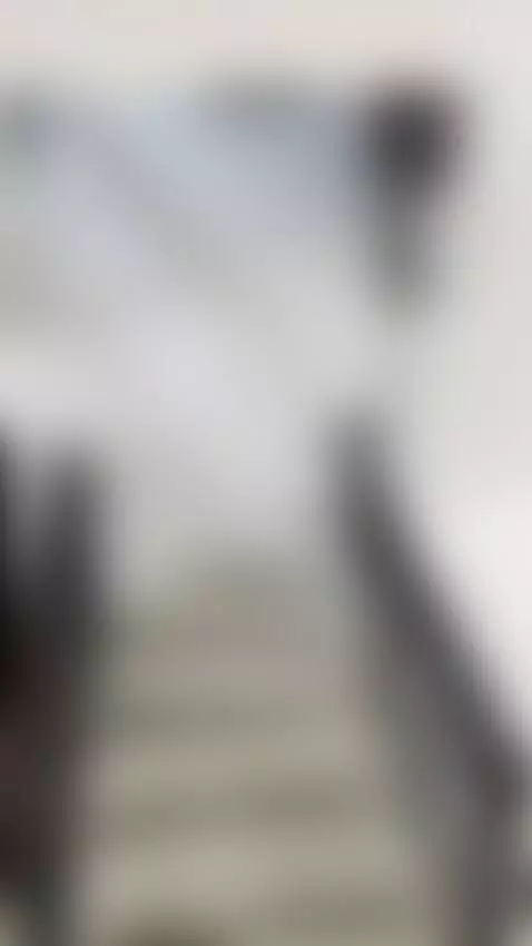 UPS I LIKE  TO MAKE MY BOOBS BOUNCE 😳 by emilyybrown