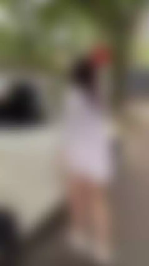 🥵🥵 DO YOU THINK IT'S A GOOD VIEW? 🍑🍑 by emilyybrown