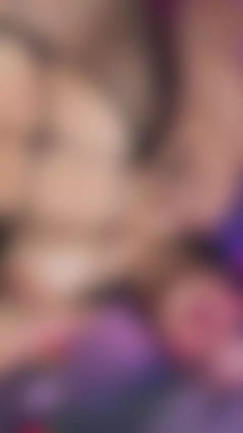 LIVE & UNFILTERED 🔥 Dripping wet, naughty & waiting for you.... by vanessakalo