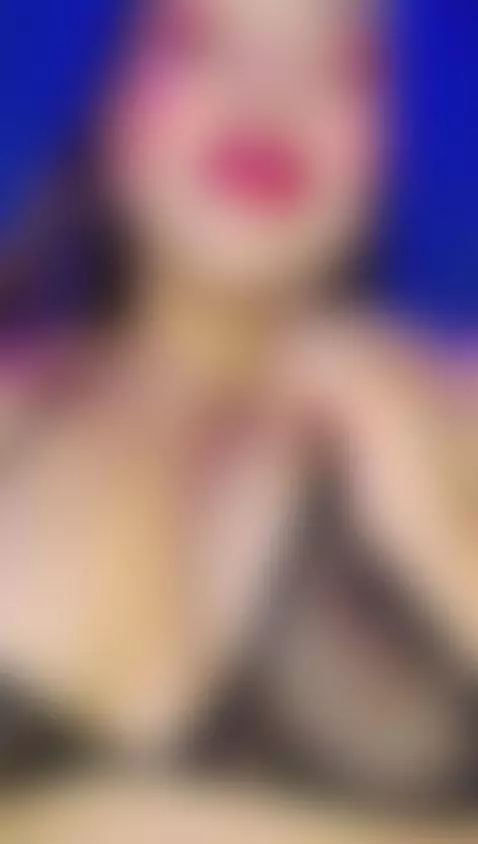 I want you here... by vanessakalo