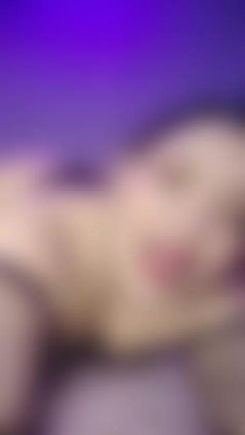 See this hot live Show❤️‍🔥💕 by vanessakalo