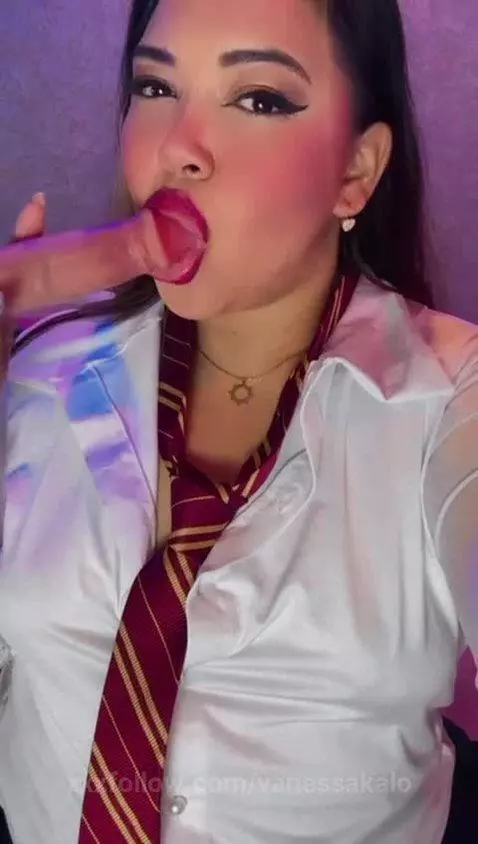 My mood depends on how dirty your thoughts are today 😘 by vanessakalo