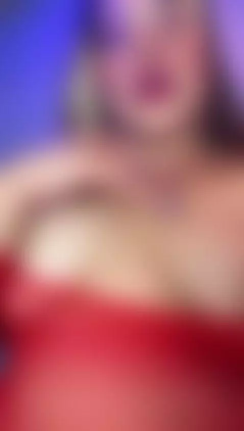 The tighter I get, the harder you’ll need to go 😈 by vanessakalo