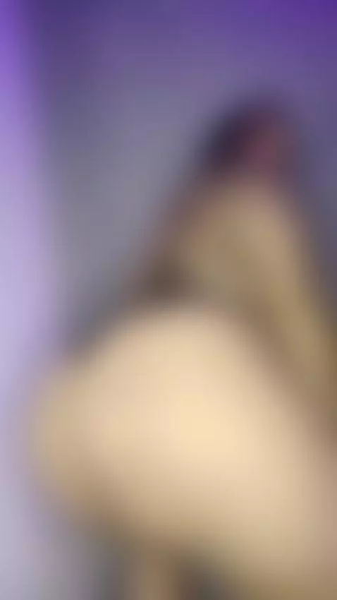 PUT UR COCK HARD FOR ME I'M ONLINE🥵 by vanessakalo