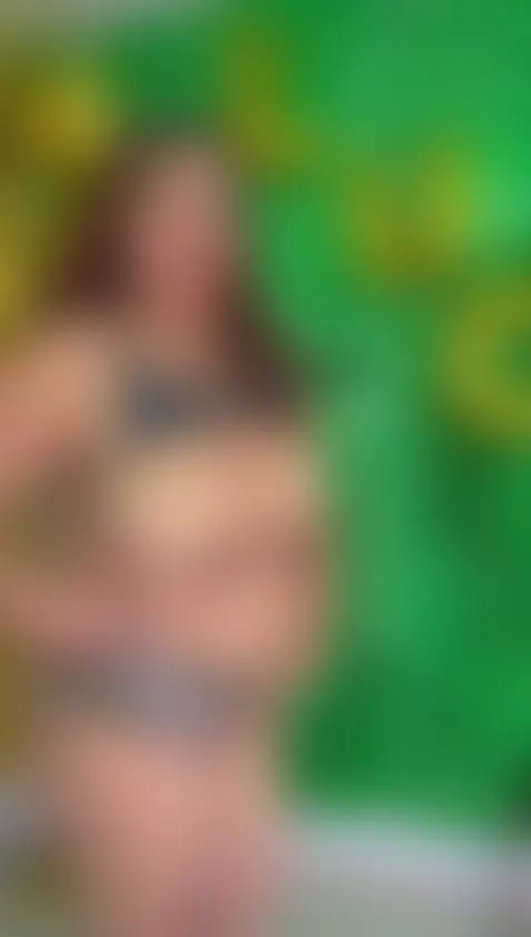 ONLINE -  I LOVE TO SUCK SO DEEP by nahiaa23