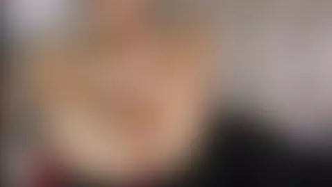 Come and fuck me hard I love my Squirt on your cock 🍆🍆💦 by lisabrown1