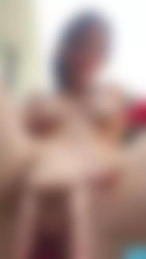 I could not resist and end up masturbating so hard in the ya... by leadubois