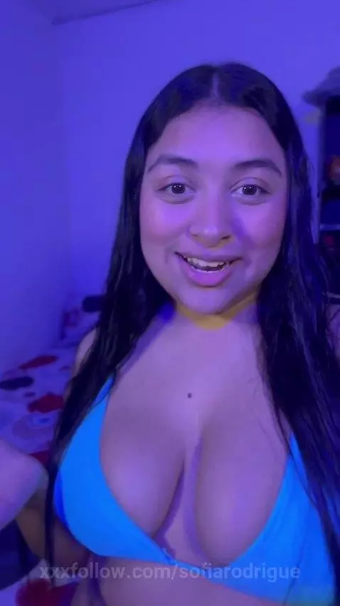 im back by sofiarodrigue