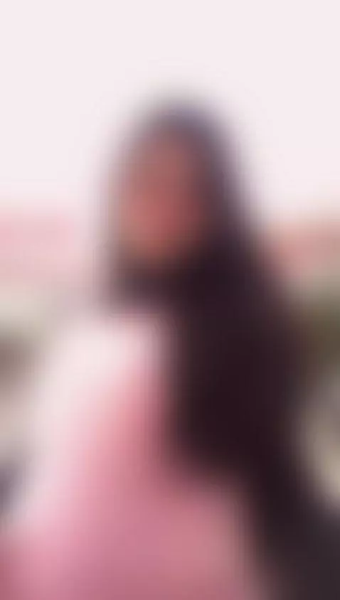 Come enjoy a good time with me, I feel hot. 💖💕😘 by emily-foox