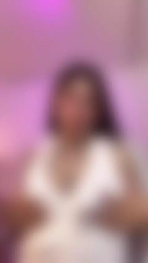 I wish to have your cock between my tits  🍆🍒 by emily-foox