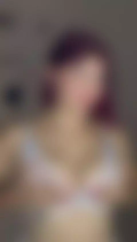 A Russian?😏😈 by isaacruz29