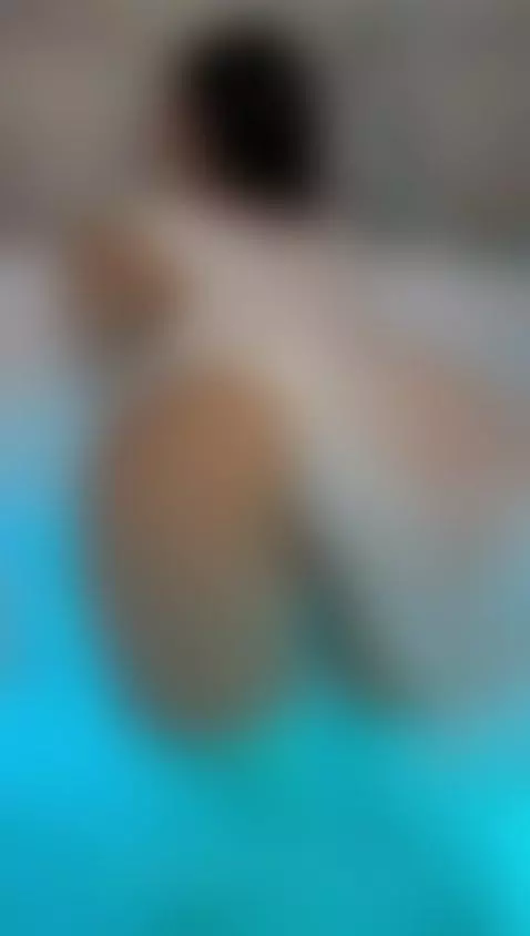 Sex on the hot tub is my fav! by carolart