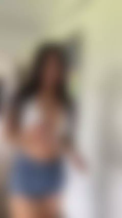 I wanna feel that hot cum on my tits by carolart