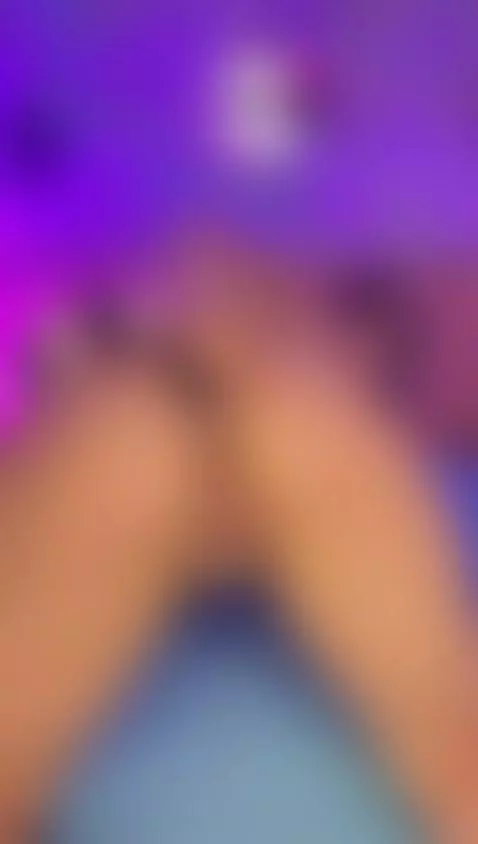 You like to see how I get this toy in my ass by vane-loppe