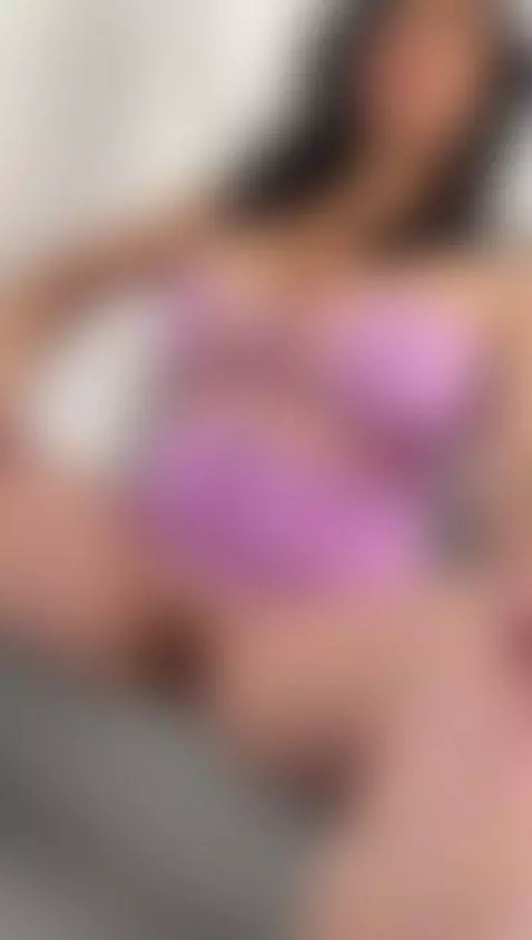 Delicious pussy by celesterendon