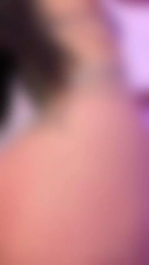 Soft curves, bold energy. by grace-duppon