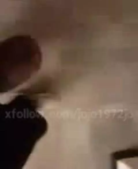 A walk through the office by jojo1972jo