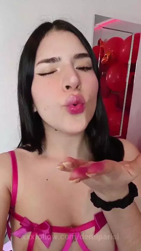 I want to be the owner of your most lustful thoughts. 😉💋 by demiparisi