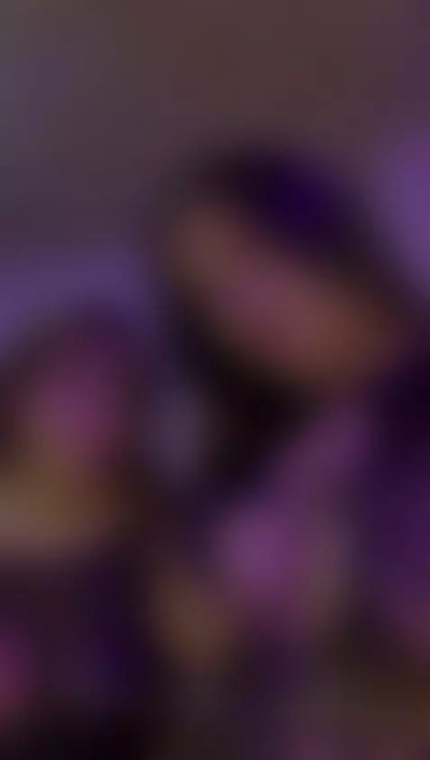 A sweet kiss? 💋​🔥​ by naughty-girlss-1