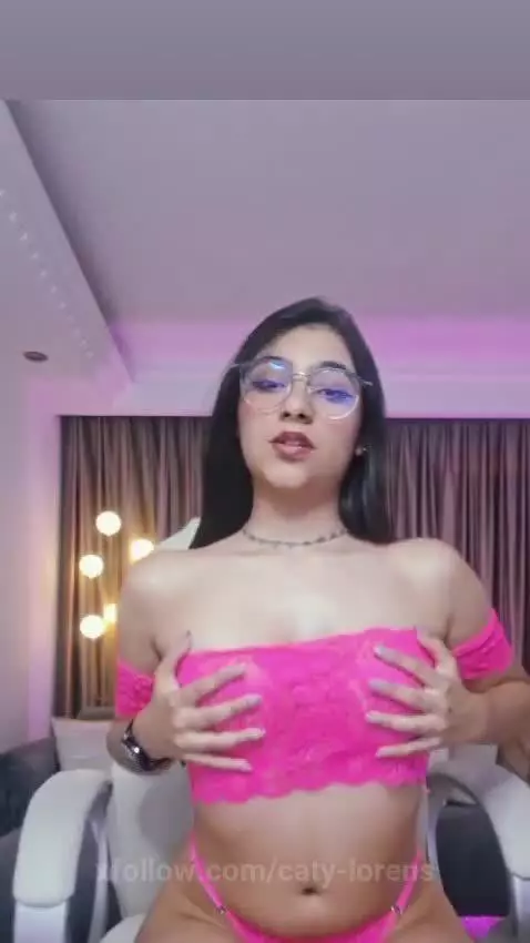 ONLINE¡ by caty-lorens