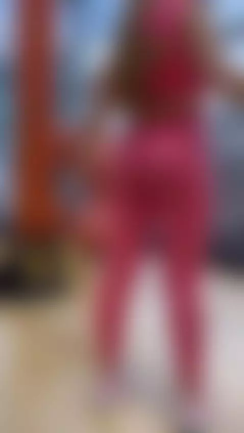 touch me ? by salomecuteoficial