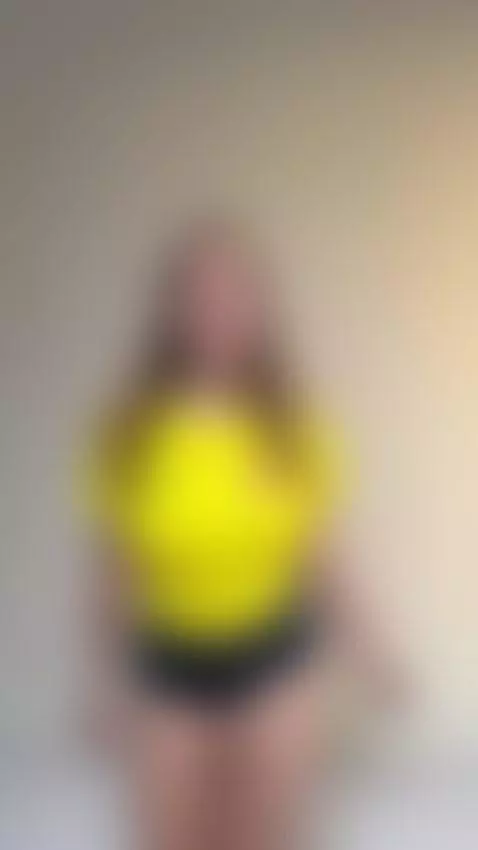 2 is better than 1 🍑🔥 by salomecuteoficial