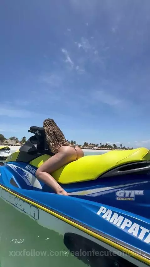 I'm going to give you a ride ➡️🔥 by salomecuteoficial