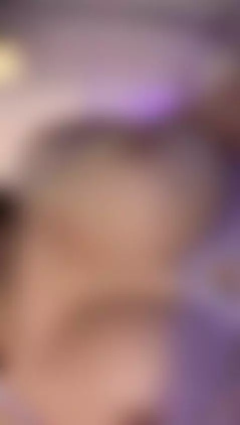 Hi guys, online by sophiapaige