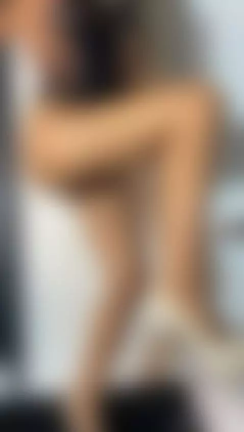 cutebody, sensual, sexy by aurora202