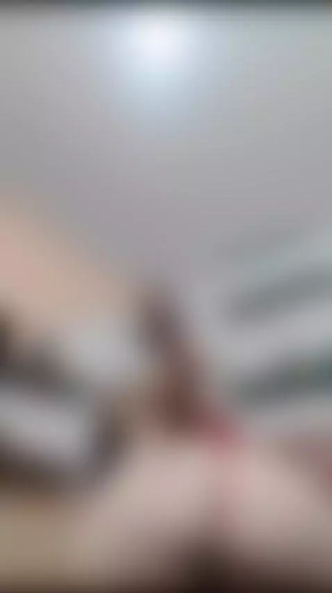 I've been hot all day, can you help me? 🥵🍑 by camila-fajardo