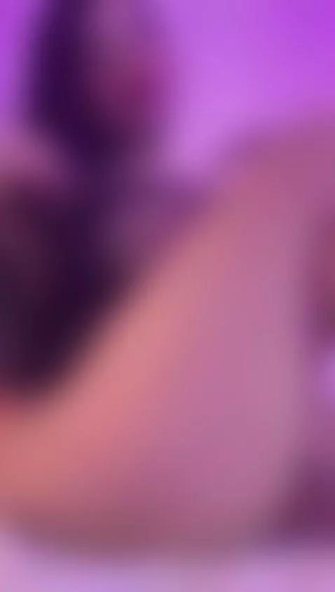 kiss him, this pussy is yours by helen-vega