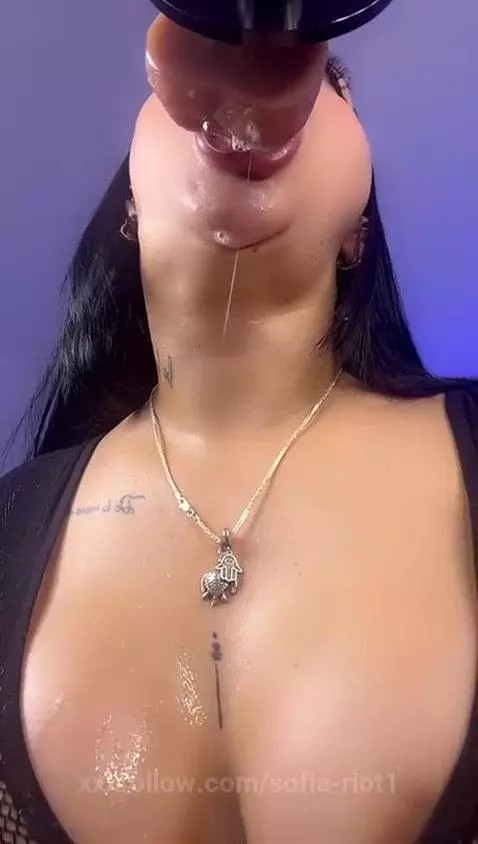Let's go deep come fuck my throat ♥ by sofia-riot1