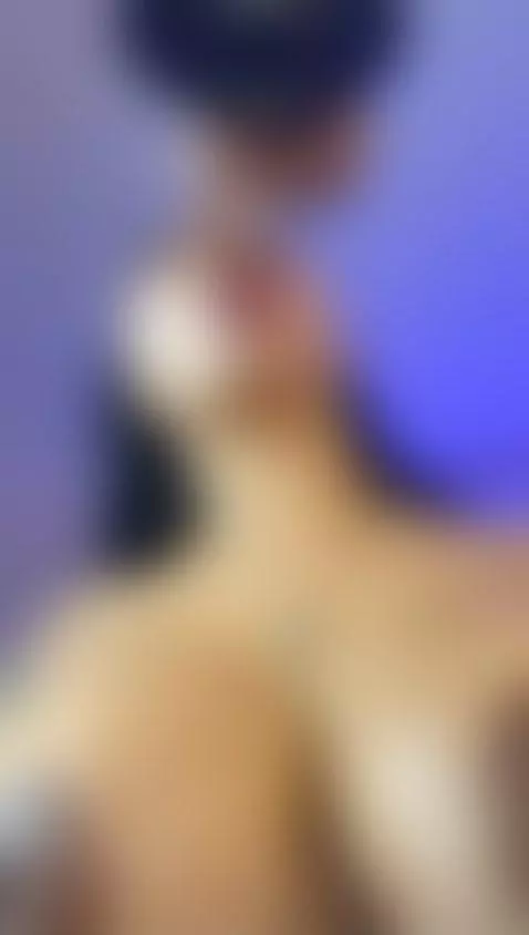 Good evening honey 🥰❤️ Come cum over me please 💦 by sofia-riot1