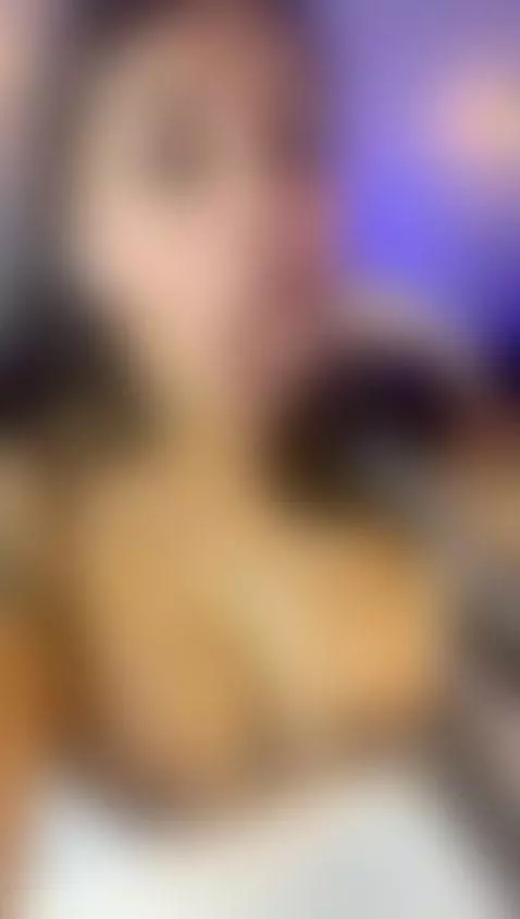 A delicious blowjob!! 🥵 by sofia-riot1