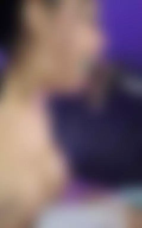 Come make my throat yours now I want your cum on me now 🥵🤤💦 by sofia-riot1